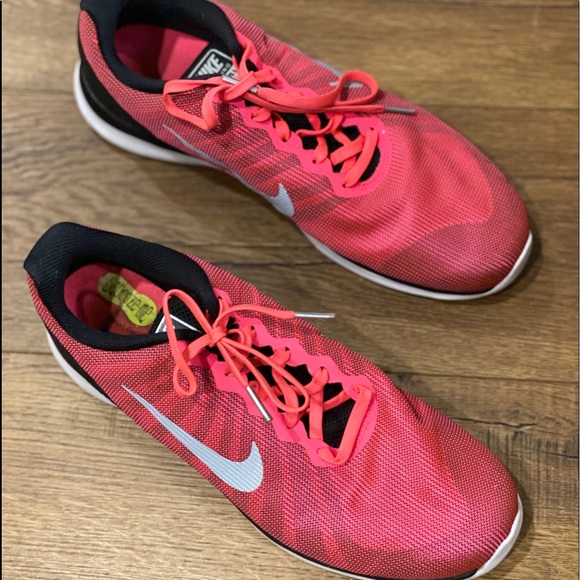 Nike Running Shoes - Picture 7 of 10